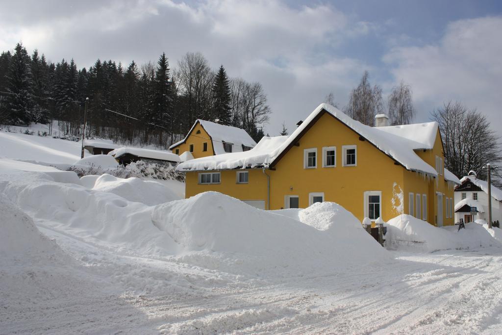 Apartmány Doma Janov nad Nisou Exterior foto